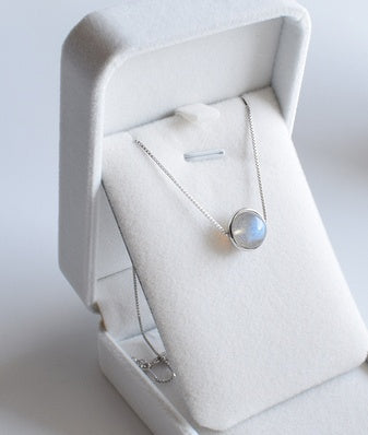 Månsten Halsband i 925 Sterlingsilver